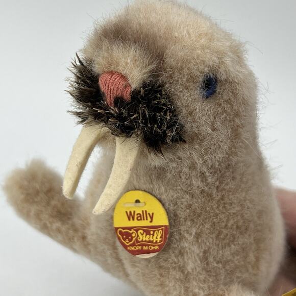 Small Vintage Steiff Plush Wally Walrus 6" ID Button Tag 1980s 1474/10 - Picture 2 of 5